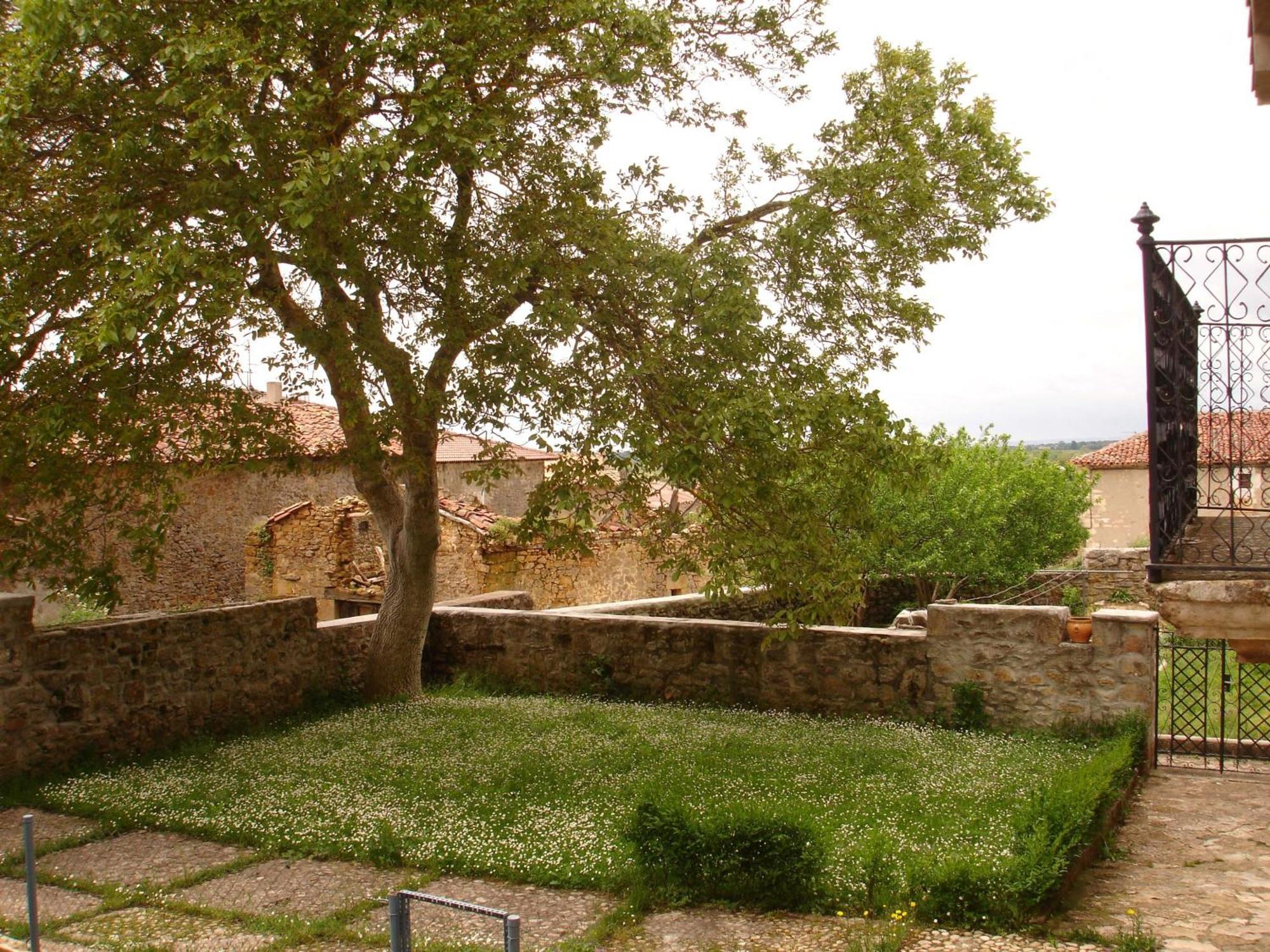 Maison d'hôtes La Nogala à Dobro Extérieur photo